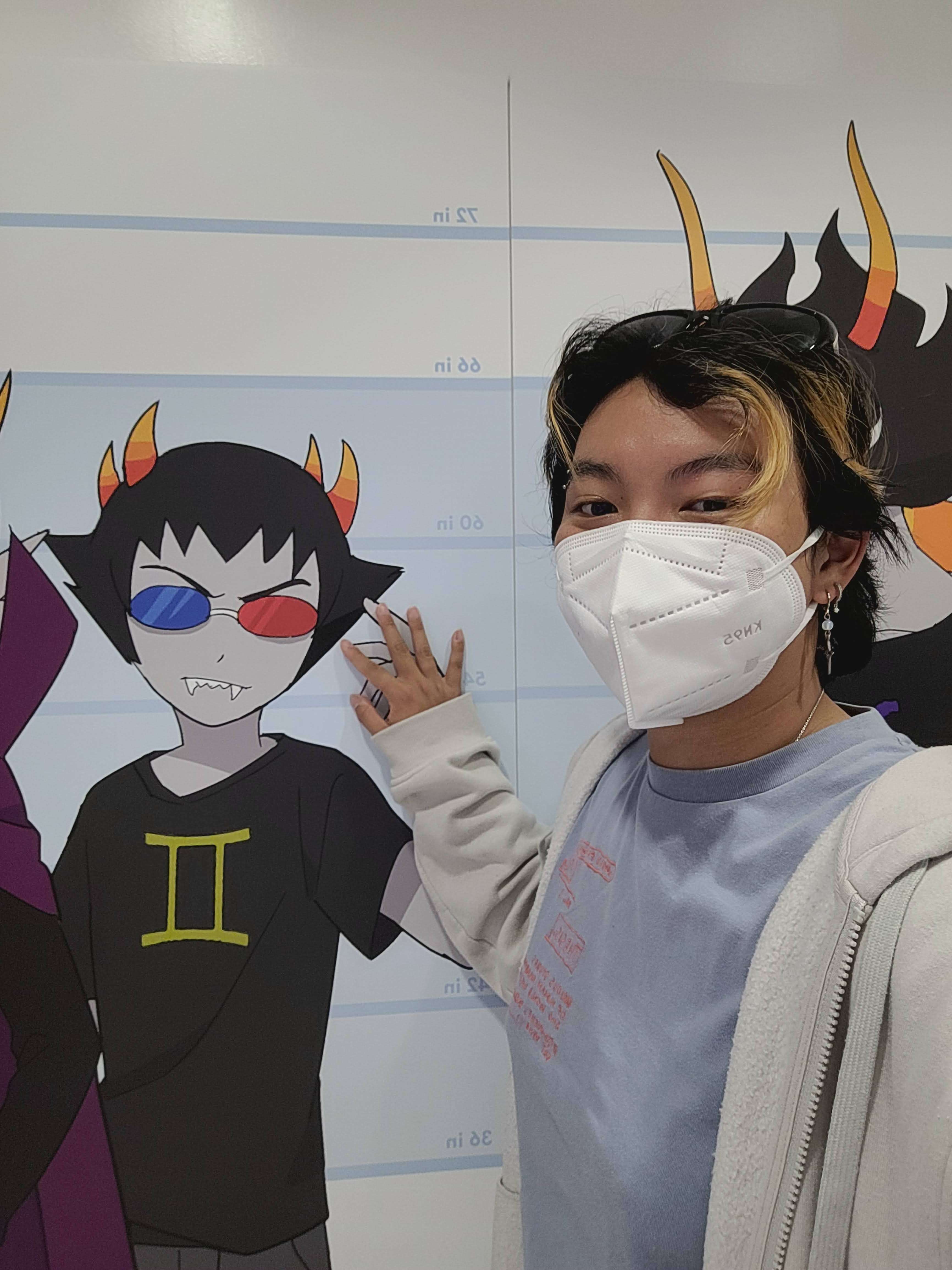 picture of me in front of sollux captor homestuck